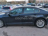 Usado VW Passat Advance 150 CV (110 kW) 2014 Negro Berlina