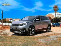 Usado Peugeot 5008 Allure 131 CV (96 kW) 2018 Gris SUV