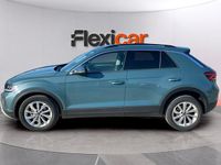 Usado VW T-Roc Life 150 CV (110 kW) 2023 Verde SUV