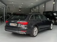 Usado Audi A4 S-Line 190 CV (139 kW) 2019 Gris / plata Familiar