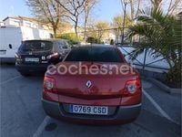 Usado Renault Mégane Cabriolet Privilege 120 CV (88 kW) 2004 Rojo Descapotable