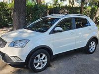 Usado Ssangyong (KGM) Korando Limited 150 CV (110 kW) 2012 Blanco SUV