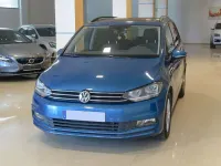 Usado VW Touran Sportline 116 CV (85 kW) 2016 Azul Monovolumen