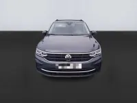 Usado VW Tiguan Life 150 CV (110 kW) 2022 Gris / plata SUV