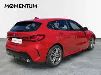 Usado BMW 118 Comfort Edition 150 CV (110 kW) 2022 Rojo Utilitario