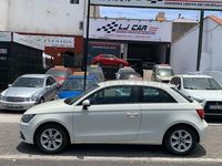 Usado Audi A1 Ambition 105 CV (77 kW) 2011 Blanco Utilitario