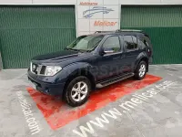 Usado Nissan Pathfinder XE 171 HP (125 kW) 2009 Azul SUV