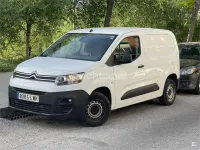 Usado Citroën Berlingo Live 102 CV (75 kW) 2022 Blanco Monovolumen