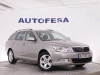 Usado Skoda Octavia 105 CV (77 kW) 2013 Plata Familiar