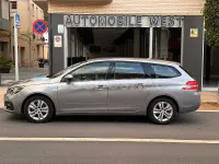 Usado Peugeot 308 SW Active 130 CV (95 kW) 2021 Gris / plata Familiar