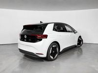 Nuevo VW ID.3 Pro 150 kW (204 CV) 2025 Blanco glaciar metalizado con techo negro Utilitario