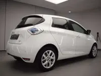 Usado Renault Zoe Intens 67 kW (92 CV) 2018 Blanco Utilitario