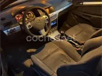 Usado Opel Astra GTC Sport 120 CV (88 kW) 2007 Negro Berlina
