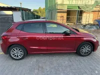 Usado Seat Ibiza FR 110 CV (80 kW) 2023 Rojo Utilitario