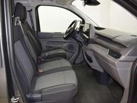 Usado VW Caravelle 150 CV (110 kW) 2025 Verde Monovolumen