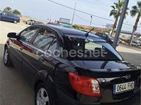 Usado Kia Rio EX 110 CV (80 kW) 2006 Negro Berlina