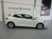 Begagnad Renault Mégane II Life 115 HK (84 kW) 2021 Vit Sedan