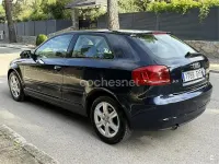Usado Audi A3 Attraction 140 CV (102 kW) 2010 Azul Utilitario
