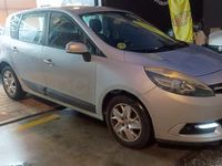 Usado Renault Scénic III Expression 110 CV (80 kW) 2013 Gris Monovolumen