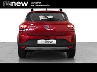 Usado Dacia Sandero Essentiel 100 CV (73 kW) 2022 Rojo Berlina