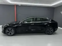 Usado Tesla Model 3 Standard Range Plus 239 kW (325 CV) 2019 Negro Berlina