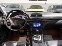 Usado Mercedes E55 AMG AMG 476 CV (350 kW) 2003 Gris / plata Berlina