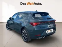 Usado Seat Leon FR 204 CV (150 kW) 2025 Azul Berlina