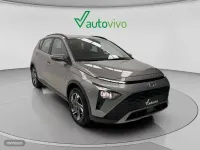 Usado Hyundai Bayon 100 CV (73 kW) 2022 Marrón SUV