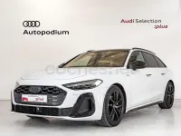 Usado Audi A5 204 CV (150 kW) 2025 Blanco Familiar