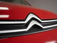 Usado Citroën Berlingo Live 102 CV (75 kW) 2021 Rojo Monovolumen