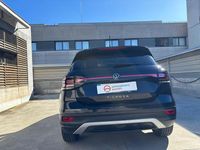 Usado VW T-Cross Advance 110 CV (80 kW) 2023 Negro SUV