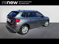 Usado Skoda Kamiq Selection 115 CV (84 kW) 2023 Blanco SUV