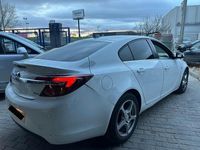 Usado Opel Insignia Excellence 136 CV (100 kW) 2016 Blanco