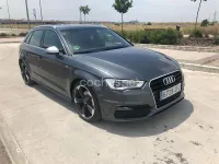 Usado Audi A3 S-Line 184 CV (135 kW) 2015 Gris / plata Berlina