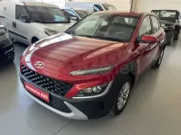Usado Hyundai Kona 120 CV (88 kW) 2023 Granate SUV