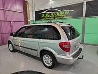 Usado Chrysler Voyager Limited 143 CV (105 kW) 2006 Gris / plata Monovolumen