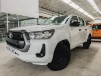 Usado Toyota HiLux 150 CV (110 kW) 2021 Blanco Pickup/Camioneta