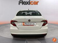 Usado Fiat Tipo Pop 95 CV (69 kW) 2016 Blanco Berlina