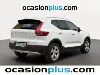 Usado Volvo XC40 Momentum 150 CV (110 kW) 2018 Blanco SUV