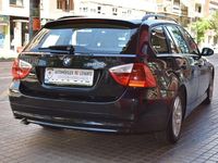 Usado BMW 320 163 CV (119 kW) 2006 Negro Familiar