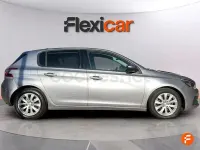 Usado Peugeot 308 Access 110 CV (80 kW) 2020 Gris / plata Berlina