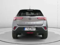 Usado Opel Mokka 136 CV (100 kW) 2025 Gris SUV