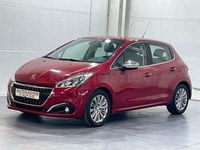 Usado Peugeot 208 Allure 100 CV (73 kW) 2016 Granate Utilitario