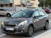 Usado Peugeot 2008 Allure 100 CV (73 kW) 2015 Gris / plata SUV