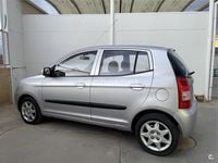 Usado Kia Picanto LX 65 CV (47 kW) 2006 Gris / plata Utilitario