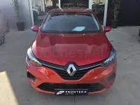 Usado Renault Clio V Intens 90 CV (66 kW) 2021 Rojo Berlina