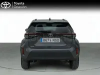 Usado Toyota Yaris Cross Active 130 CV (95 kW) 2025 Gris / plata SUV