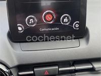 Usado Mazda CX-3 121 CV (88 kW) 2021 Gris / plata SUV