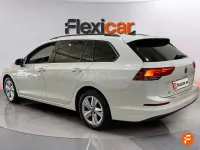 Usado VW Golf VIII 115 CV (84 kW) 2021 Blanco Familiar