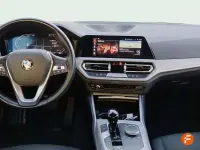 Käytetty BMW 318 150 HP (110 kW) 2022 Oranssi Sedan